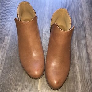 Lucky Brand Brown Leather Ankle Booties Size 9